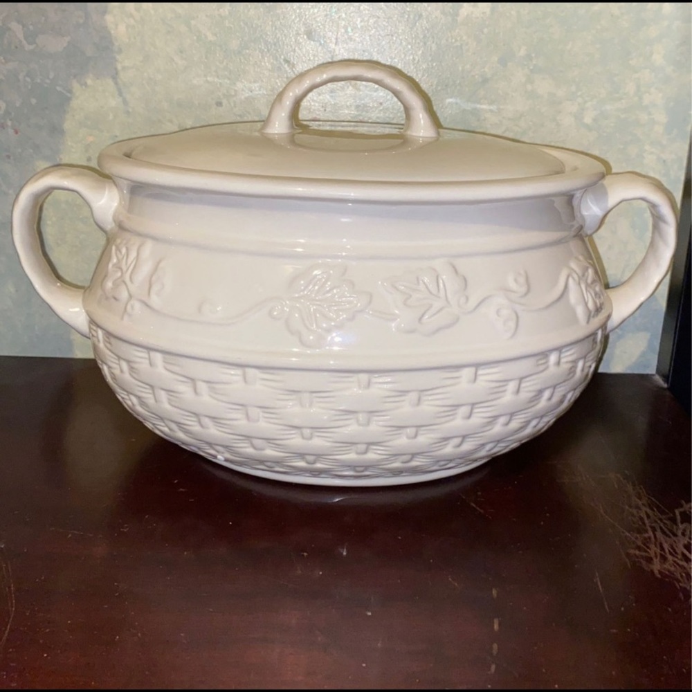 Party Veranda Bean Pot Casserole Dish